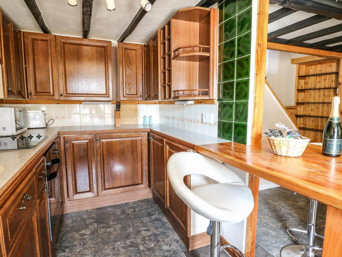 Brook Cottage 란니들로스 외부 사진